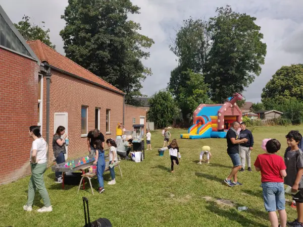 Ecole du Soleil Levant à Besonrieux